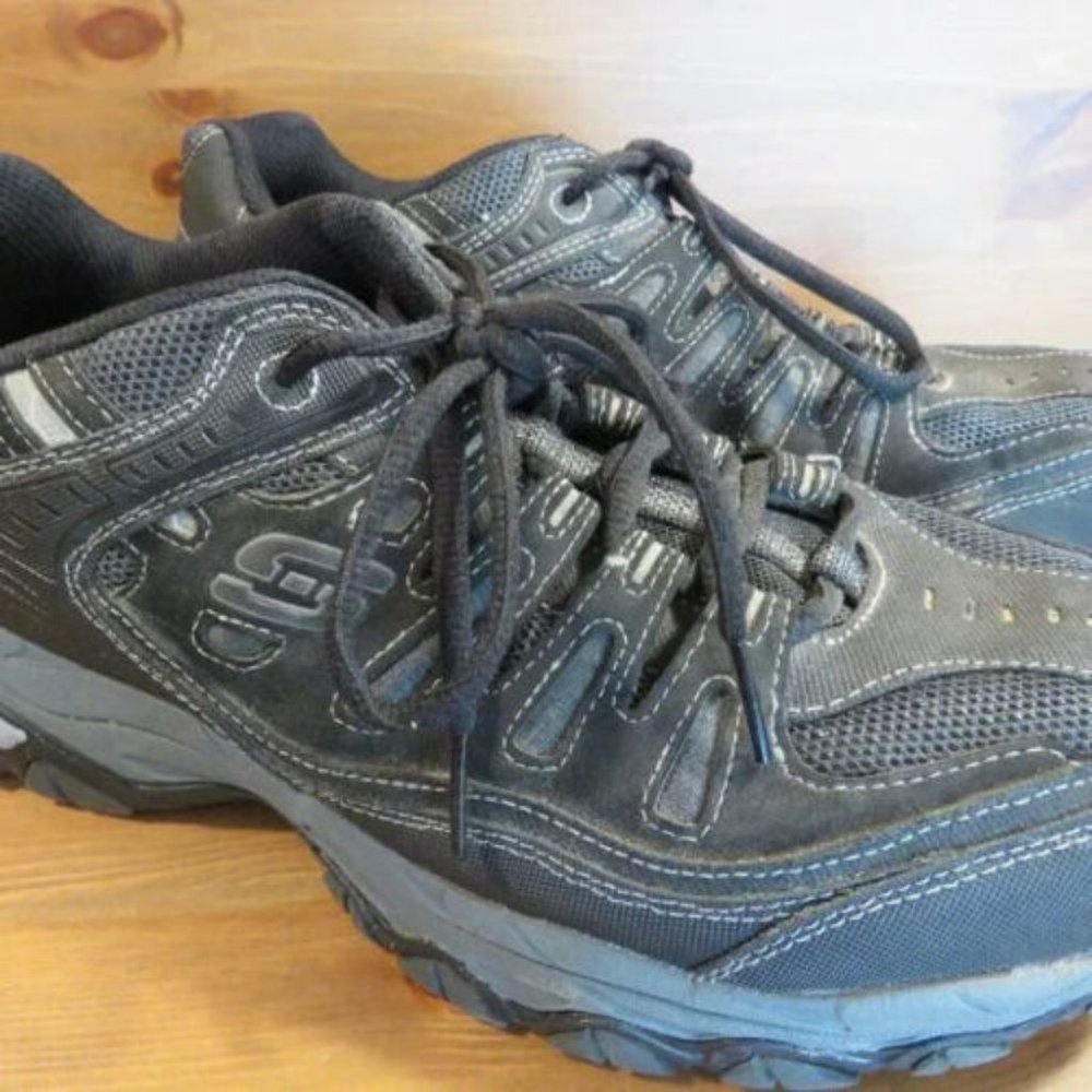 Skechers men's sneakers sz12